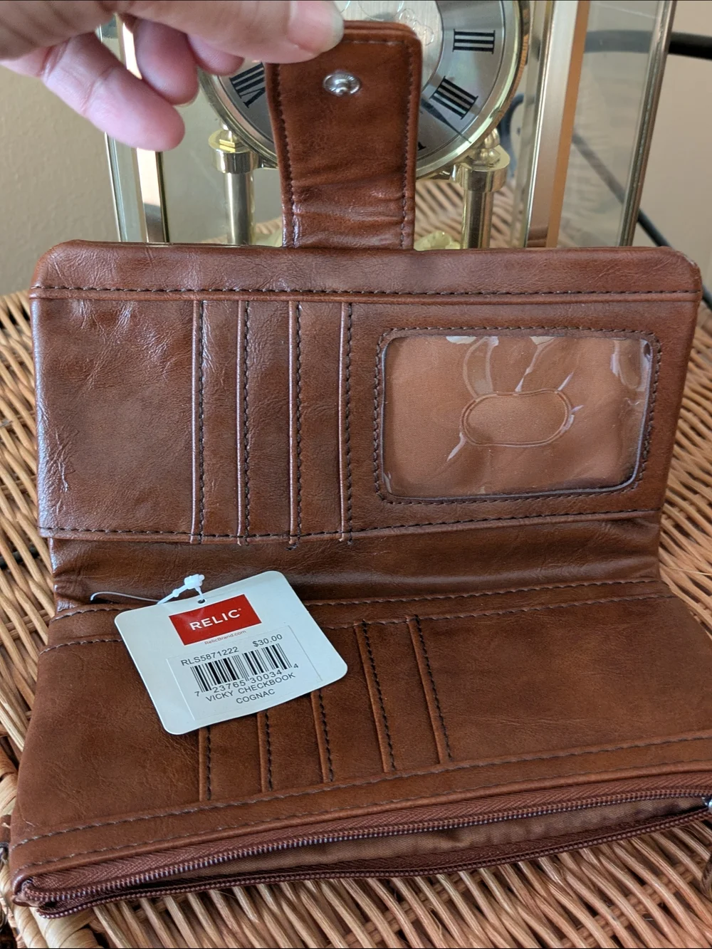 Relic Women's Brown Leather Crossbody Wristlet NWT